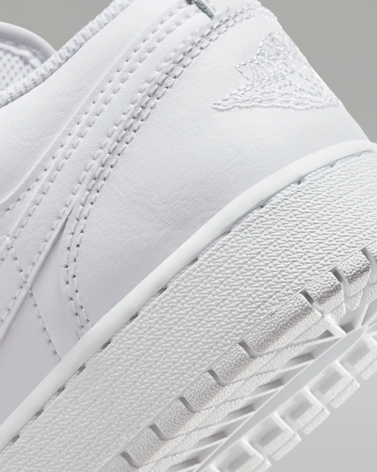 Golf Triple White Air Jordan 1 Retro Low